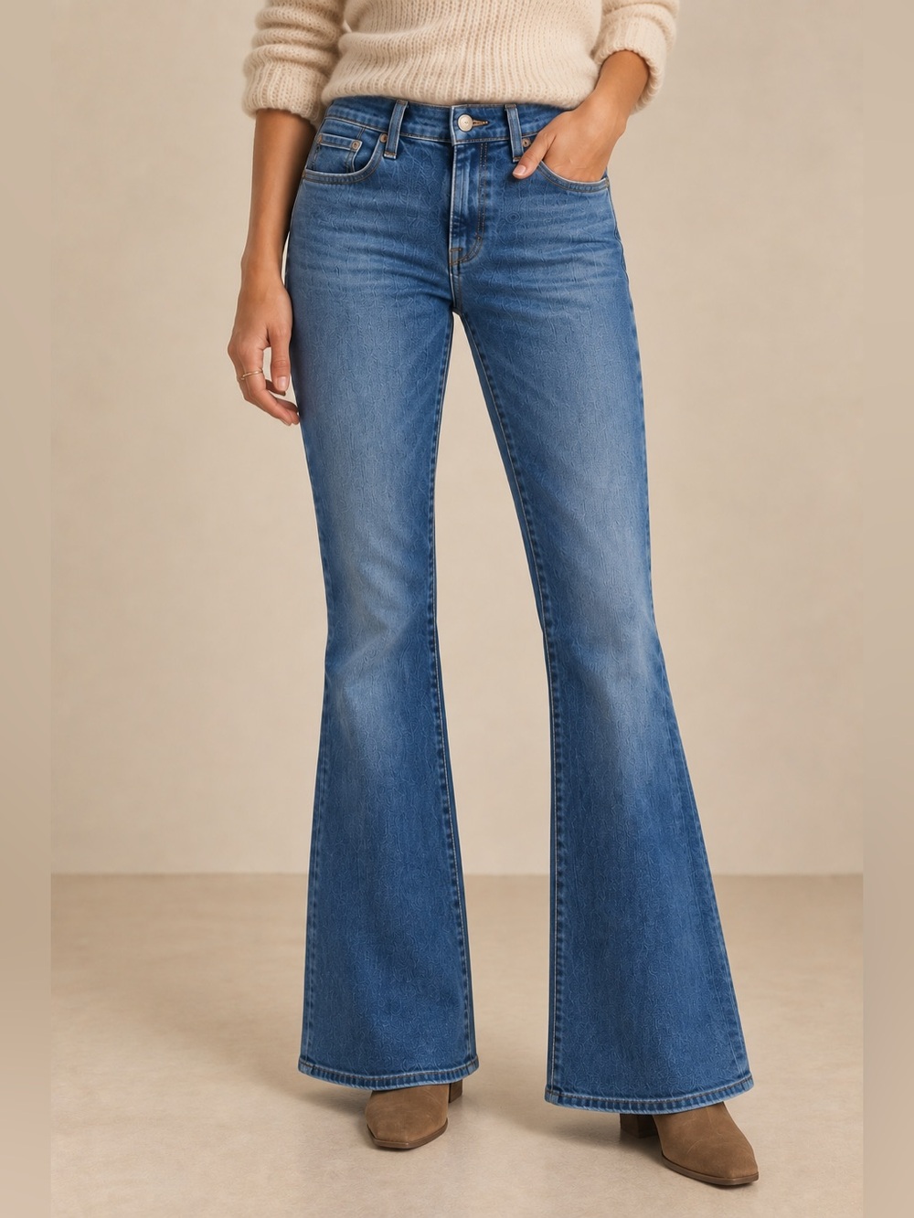 MOTHER The Weekender First Mate Mid-Rise Flare Jeans - Size 29